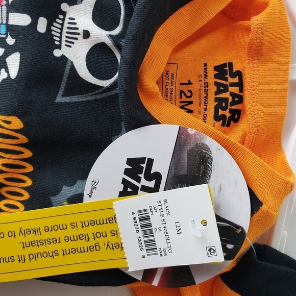 Star Wars Halloween PJs glow in the dark PJs - Picture 4 of 5